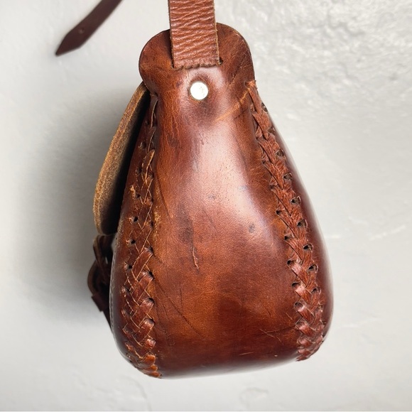Vintage 70’s Handcrafted Brown Leather Crossbody Bag - Picture 3 of 13